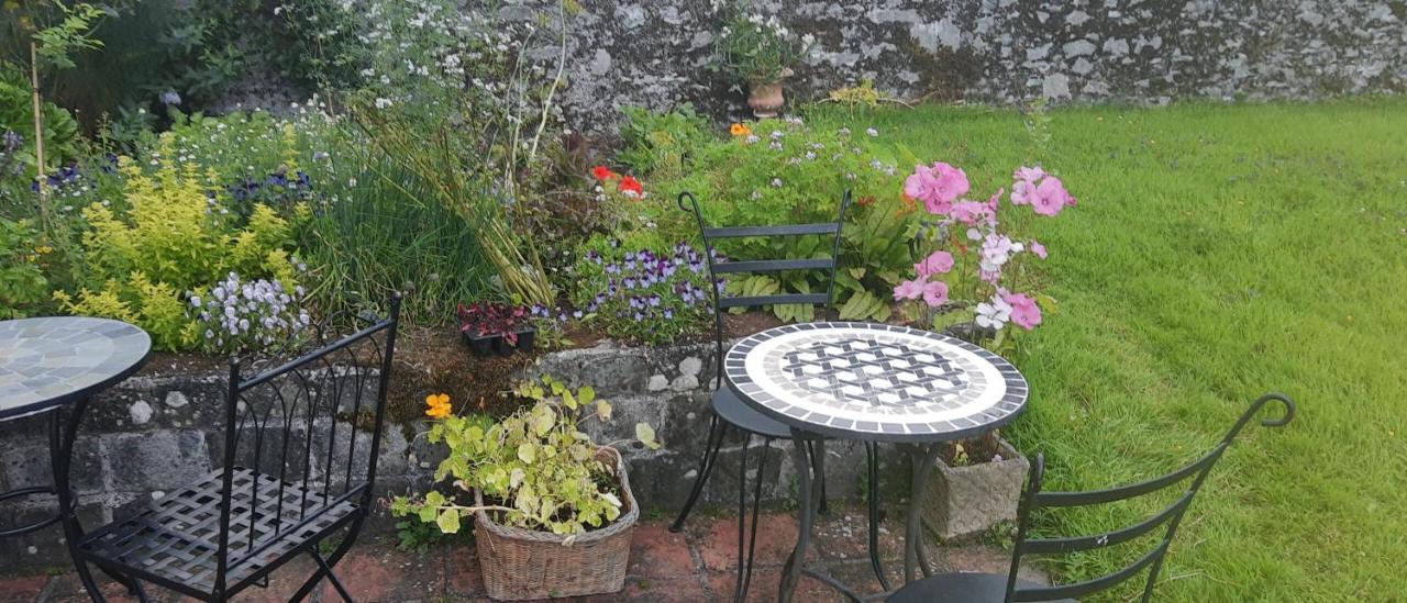 Kilmahon House, P25A973 Bed & Breakfast Shanagarry Exterior photo
